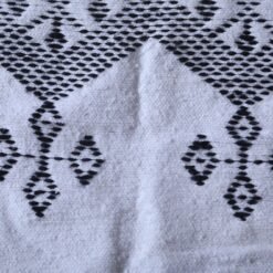 Handwoven Moroccan Vintage Rug - Black and White Kilim Rug - Image 7