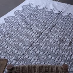 Handwoven Moroccan Vintage Rug - Black and White Kilim Rug - Image 5