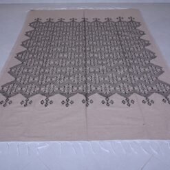 flat woven Moroccan kilim blanket – 6.2 x 9 feet – handwoven in beige and black