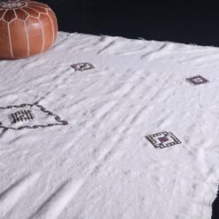 Moroccan Kilim Rug - Vintage Wool Berber Rug - Image 7