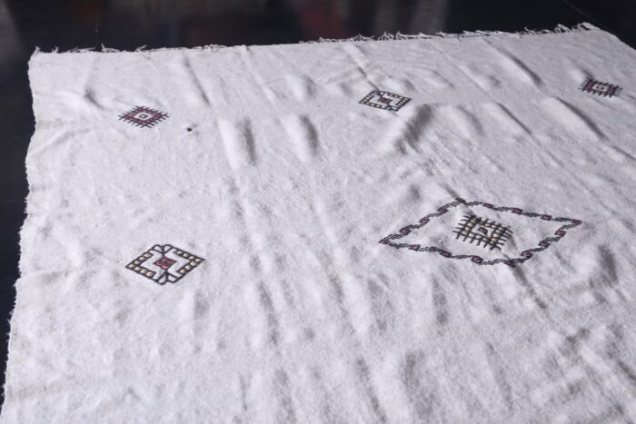 Moroccan Kilim Rug  - Vintage Wool Berber Rug - Image 9