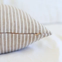 Handwoven Celia Lumbar Pillows - Image 3