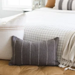 Handwoven Verno Lumbar Pillows - Image 5