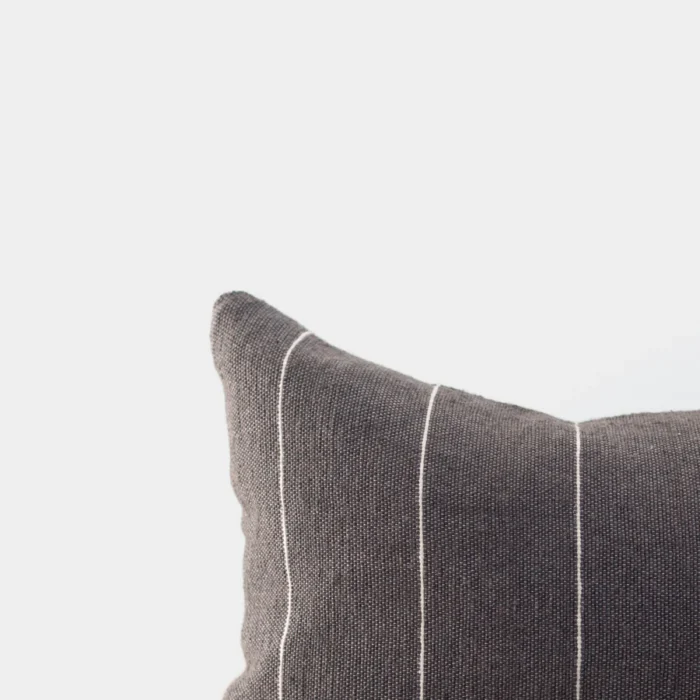 Handwoven Verno Lumbar Pillows - Image 4