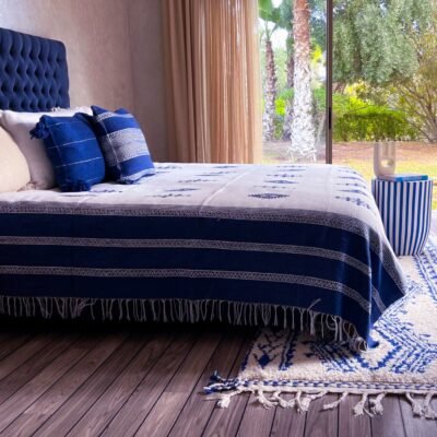 Handwoven Moroccan Blanket – Embroidered Boho Throw - Image 4