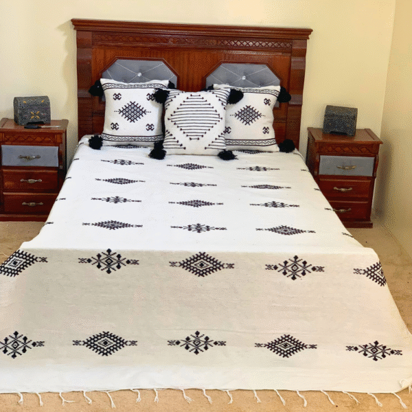 Moroccan Cotton Blanket Set – White & Black