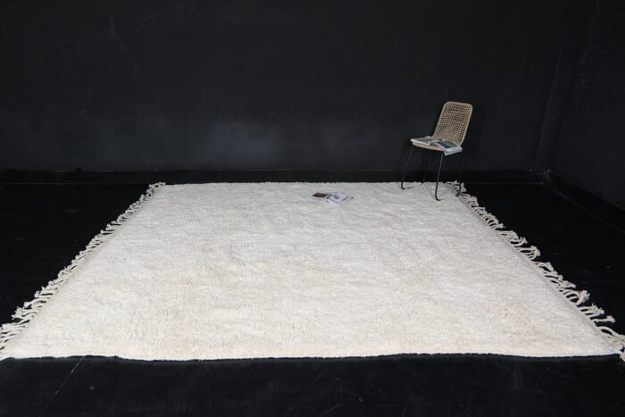 solid ivory Moroccan rug with thick, plush wool texture – minimalist Berber rug made to order
