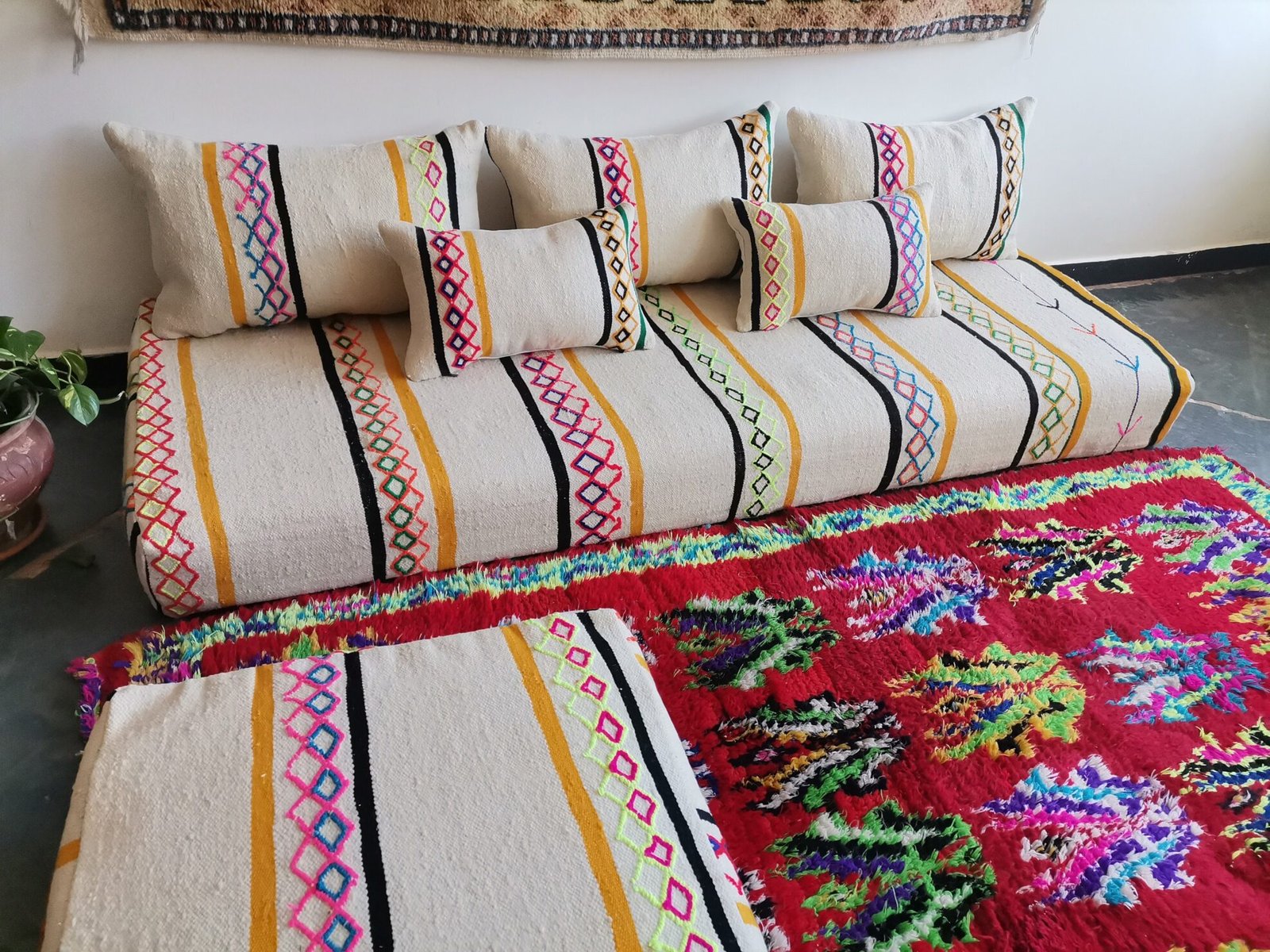 hidden zipper on unstuffed wool cushion cover